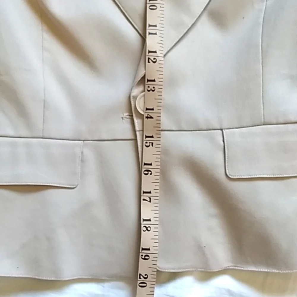 Top - Picture 4 of 5